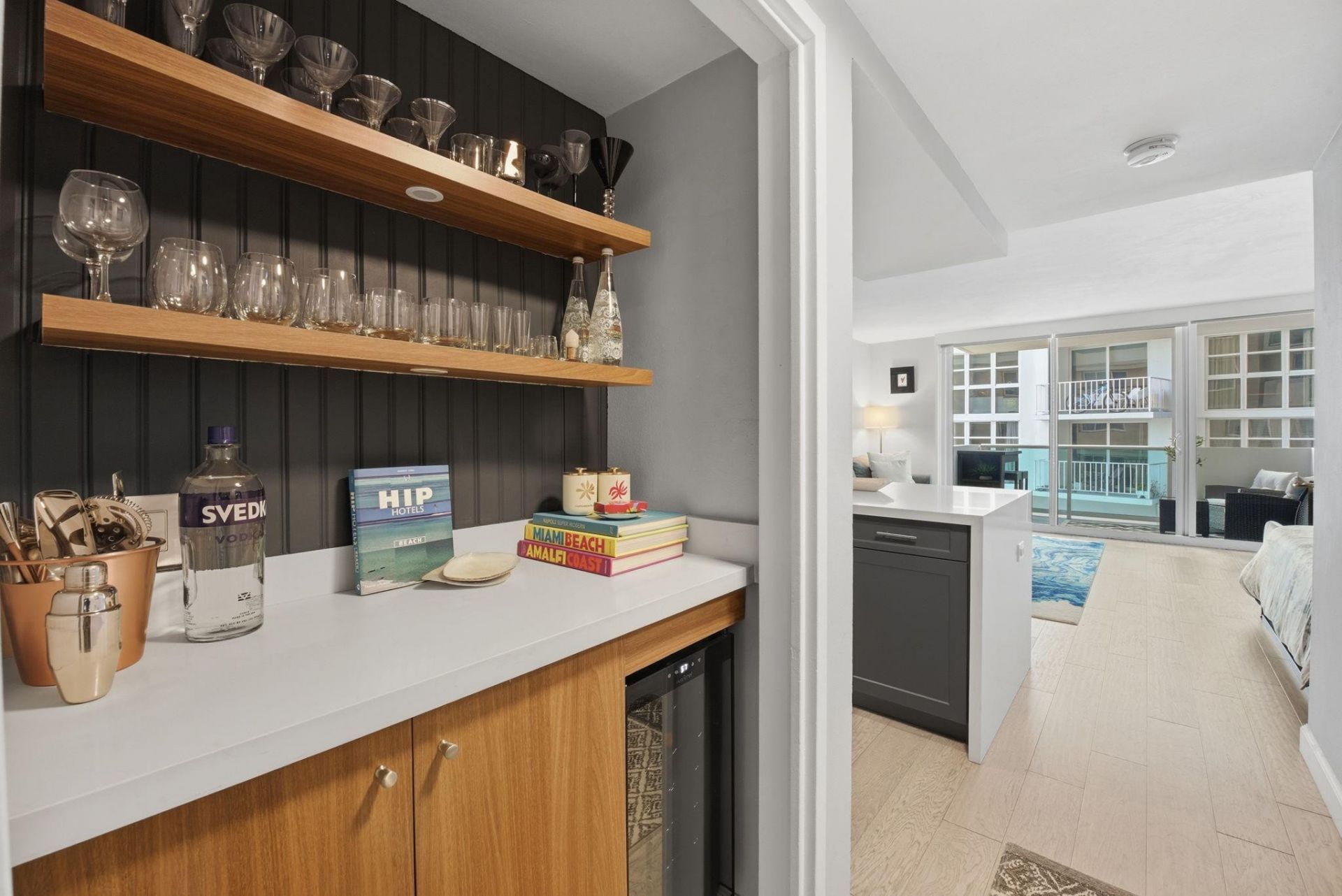 1200 West Avenue, Unit 324, Miami Beach, FL 33139 Photo