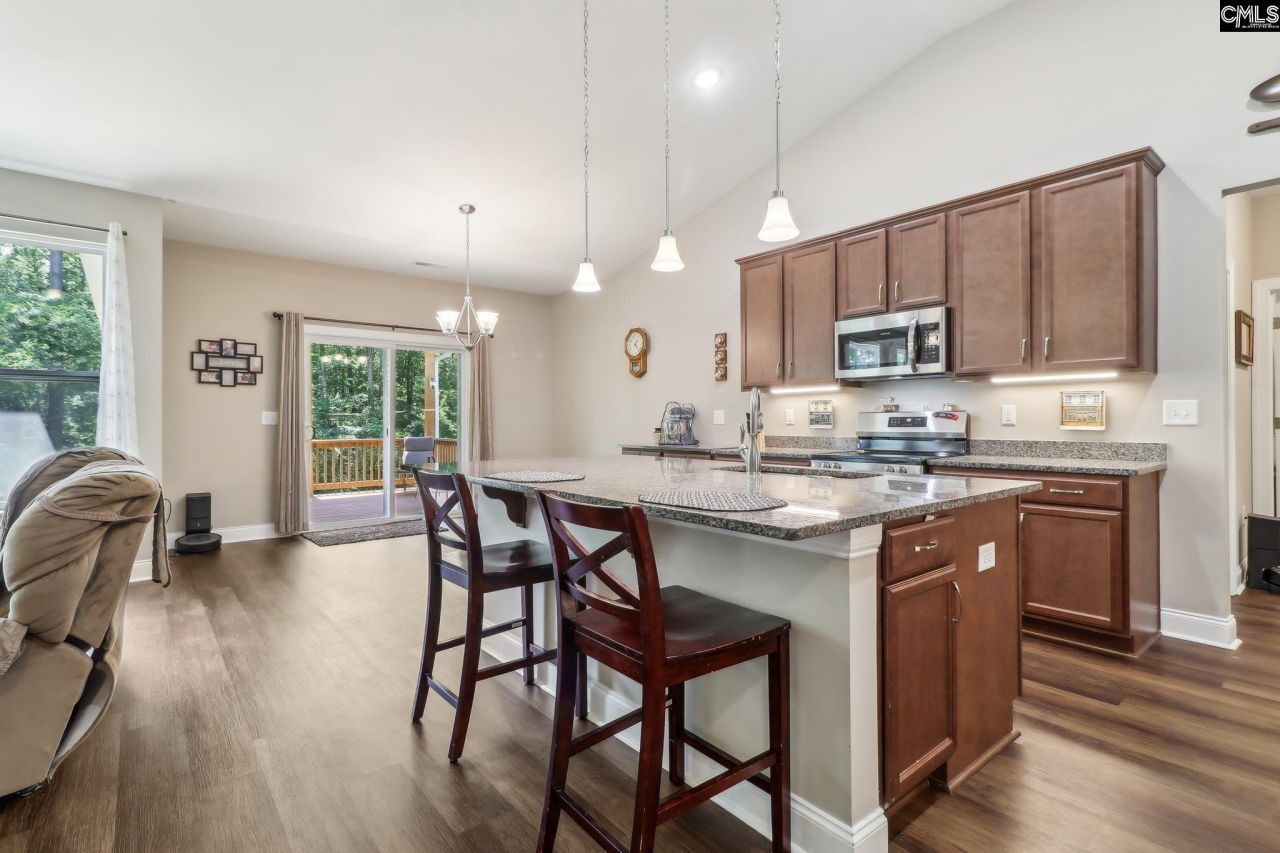 336 Lake Front Drive  Photo 10