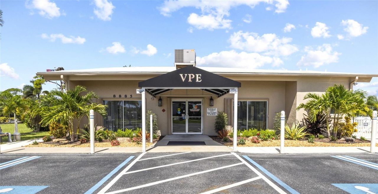 2270 Palazza Drive, Sarasota, FL 34238 Photo