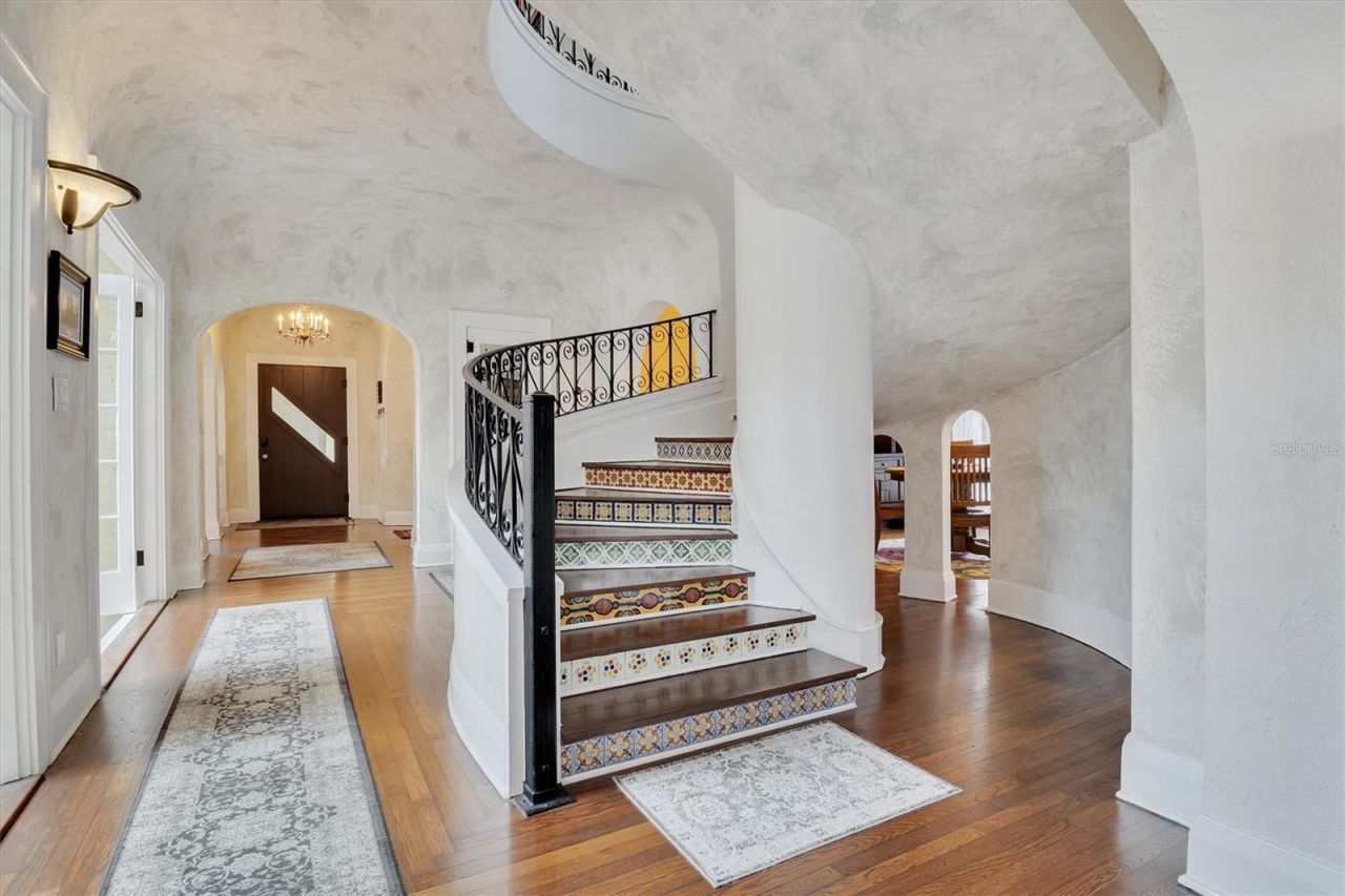 845 E Edgewood Drive, Lakeland, FL 33803 Photo