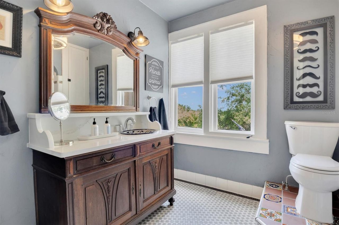 845 E Edgewood Drive, Lakeland, FL 33803 Photo