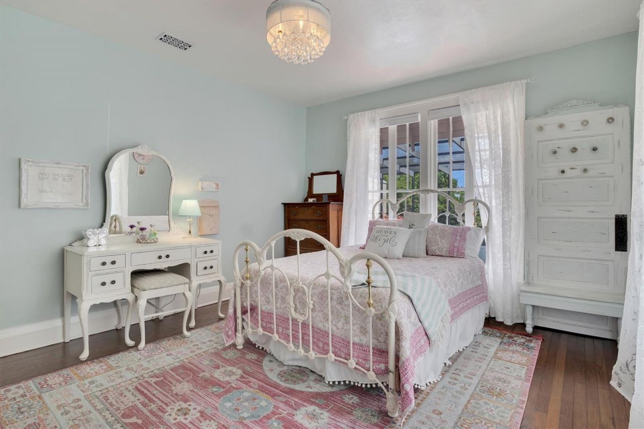 845 E Edgewood Drive, Lakeland, FL 33803 Photo