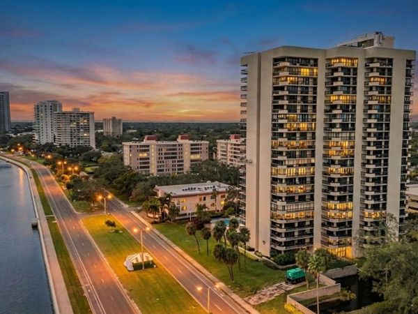 2413 BAYSHORE BOULEVARD, Unit 1004, TAMPA, FL 33629