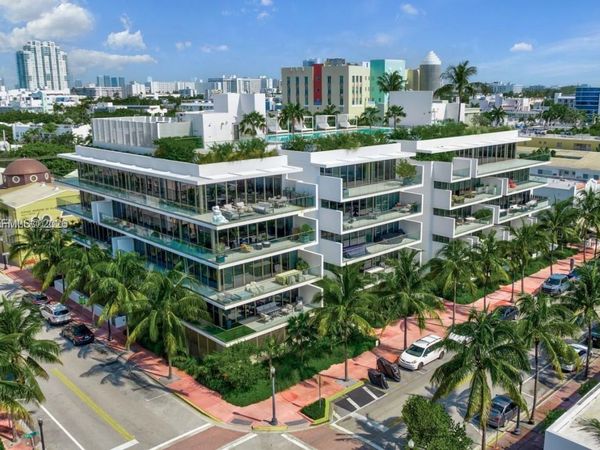 300 E Collins Ave , Unit 2D, Miami Beach, FL 33139