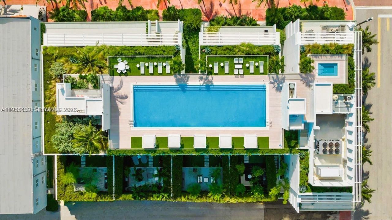 300 E Collins Ave , Unit 2D, Miami Beach, FL 33139 Photo