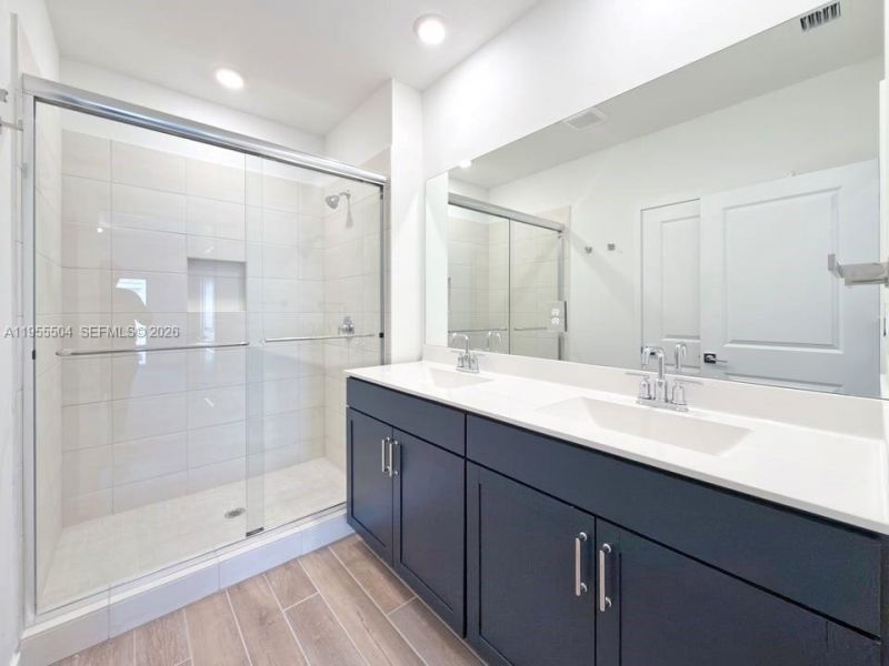 184 NE 13th Ter, Homestead, FL 33033 Photo