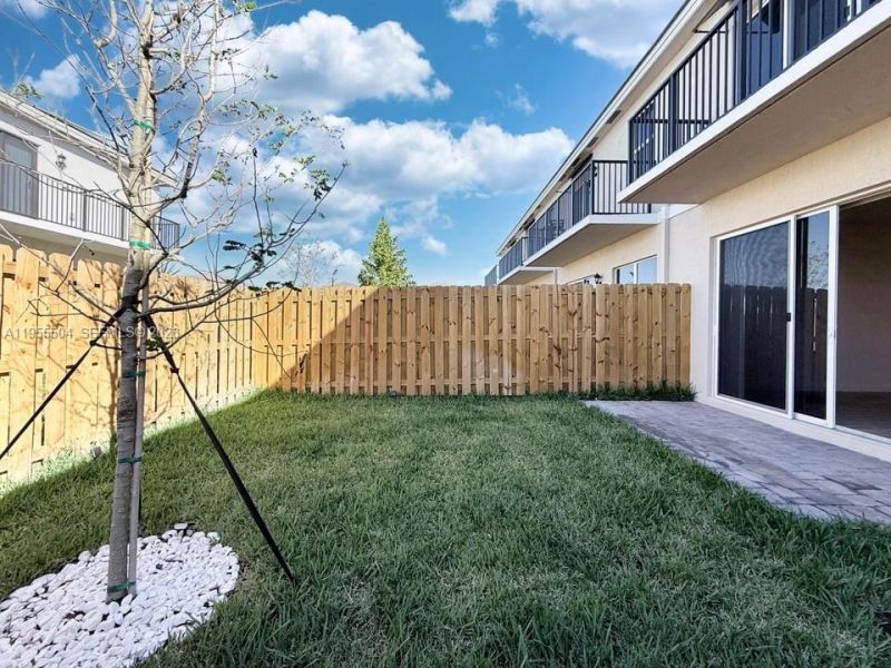 184 NE 13th Ter, Homestead, FL 33033 Photo