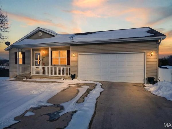 1120 Hawthorne Drive, Desloge, MO 63628