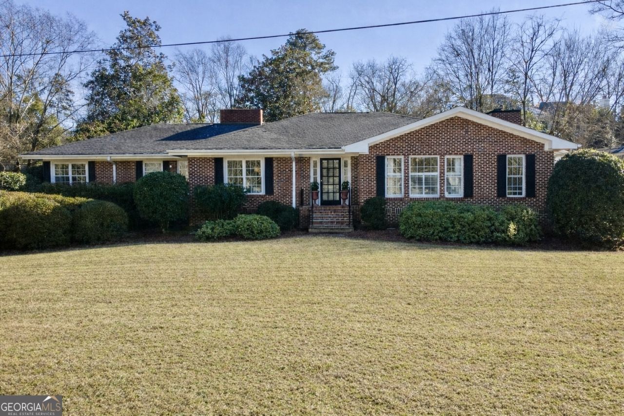 195 Rock Glen Road, Athens, GA 30606 Main Photo