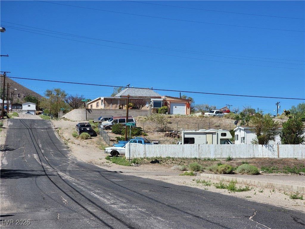 383 S Prospect Street, Tonopah, NV 89049