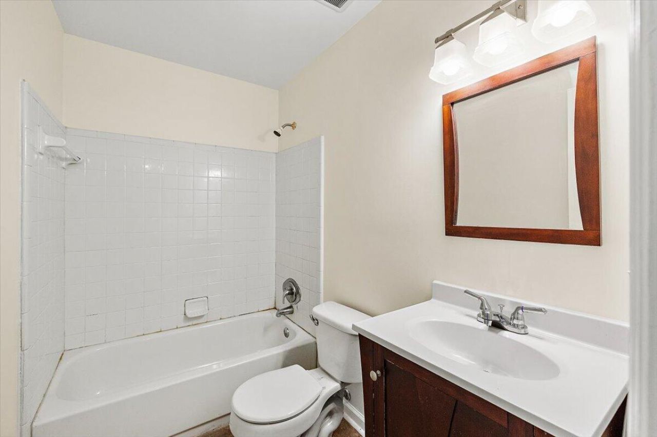 158 Westminster Boulevard Photo 18