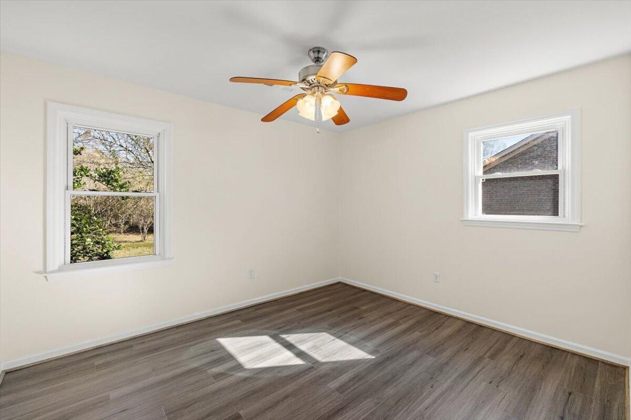 158 Westminster Boulevard Photo 19