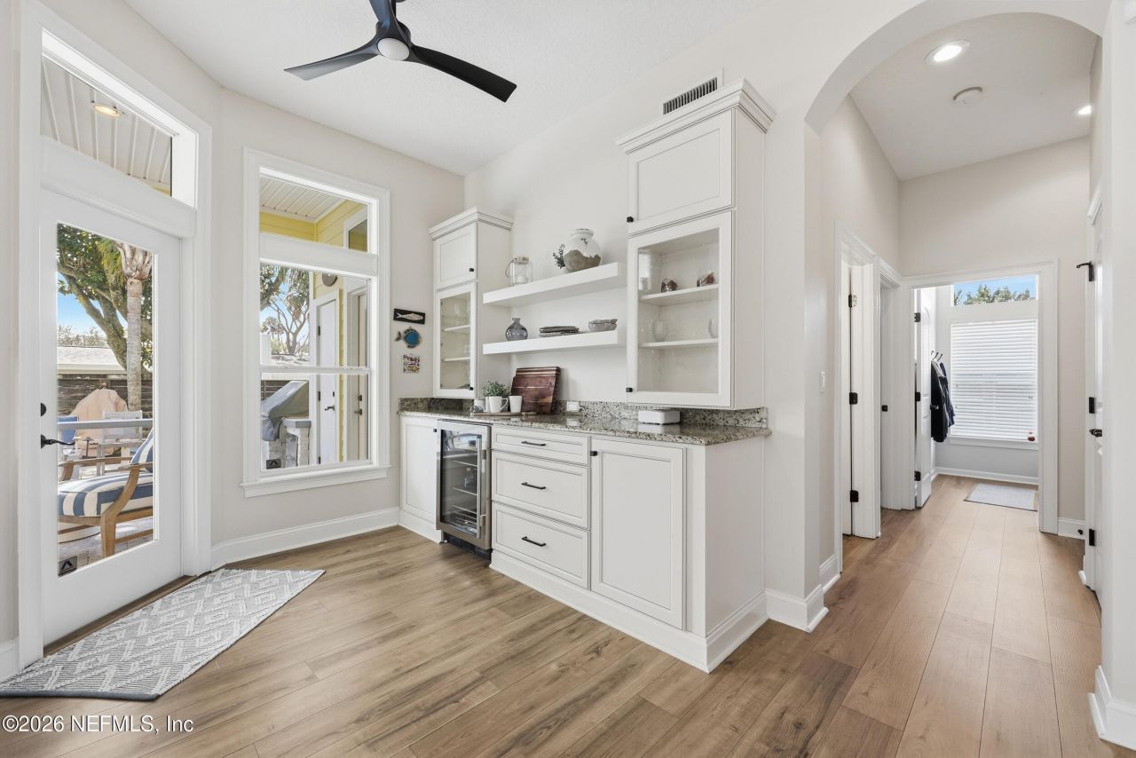 527 Florida Boulevard, Neptune Beach, FL 32266 Photo