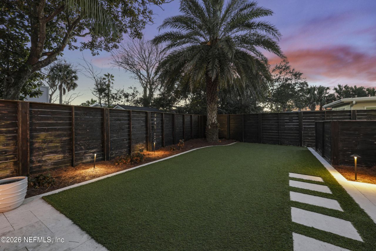 527 Florida Boulevard, Neptune Beach, FL 32266 Photo