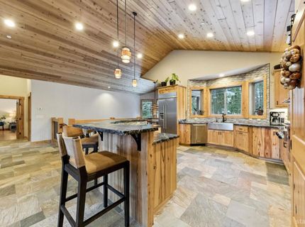 1774 Nadowa Street, South Lake Tahoe, CA 96150 Photo