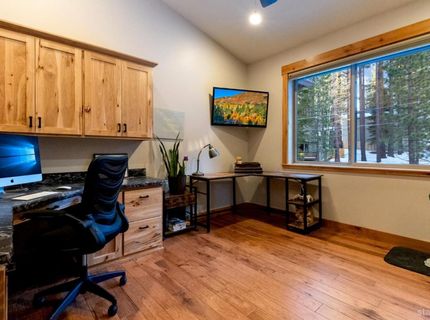 1774 Nadowa Street, South Lake Tahoe, CA 96150 Photo