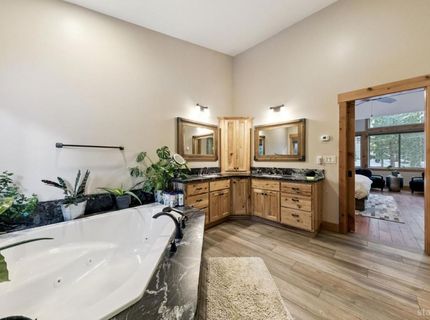 1774 Nadowa Street, South Lake Tahoe, CA 96150 Photo