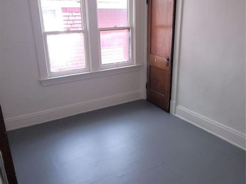 626 E 130th Street, Cleveland, OH 44108 Photo 12