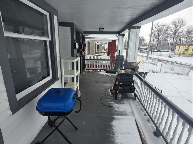 626 E 130th Street, Cleveland, OH 44108 Photo 5