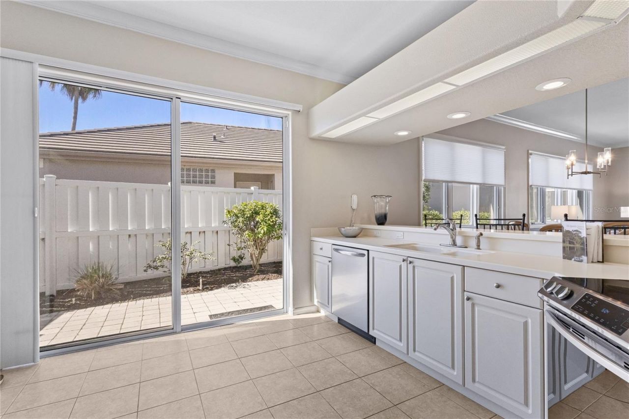 8733 49th Terrace East, Bradenton, FL 34211 Photo