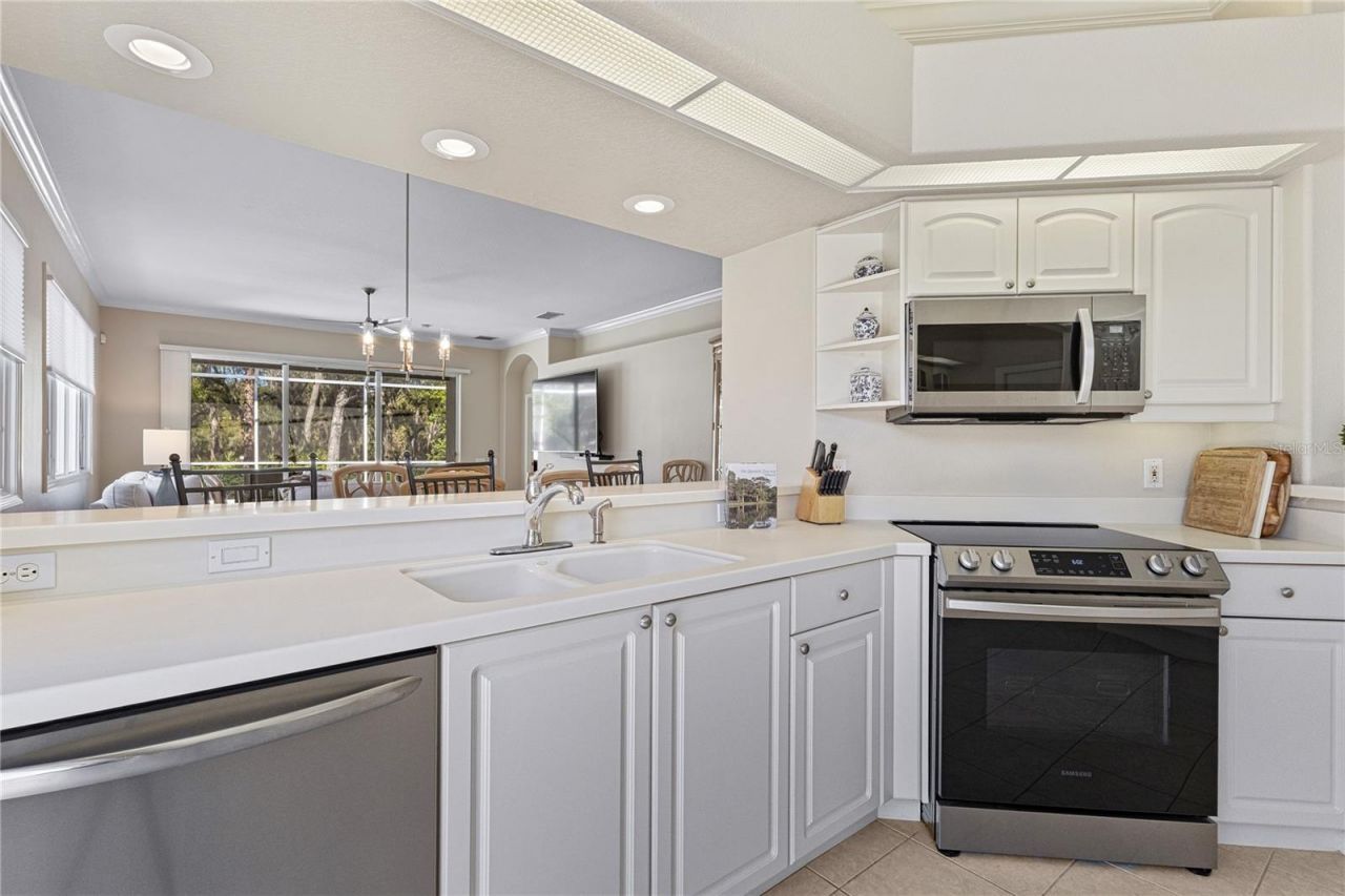 8733 49th Terrace East, Bradenton, FL 34211 Photo