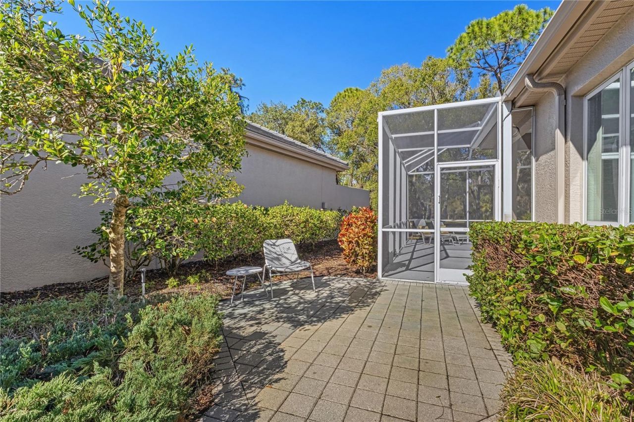 8733 49th Terrace East, Bradenton, FL 34211 Photo