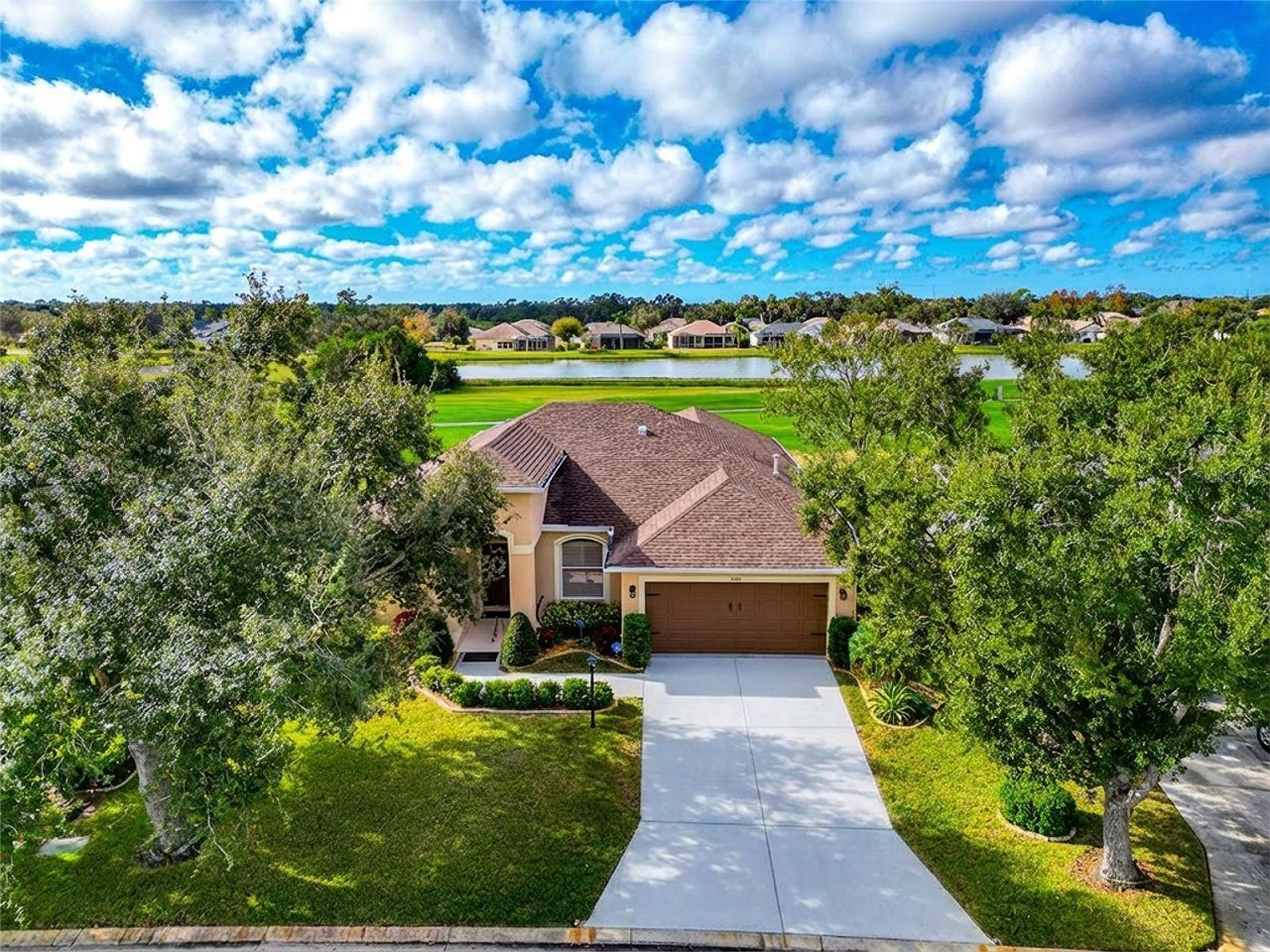 10651 Old Grove Circle, Bradenton, FL 34212 Photo