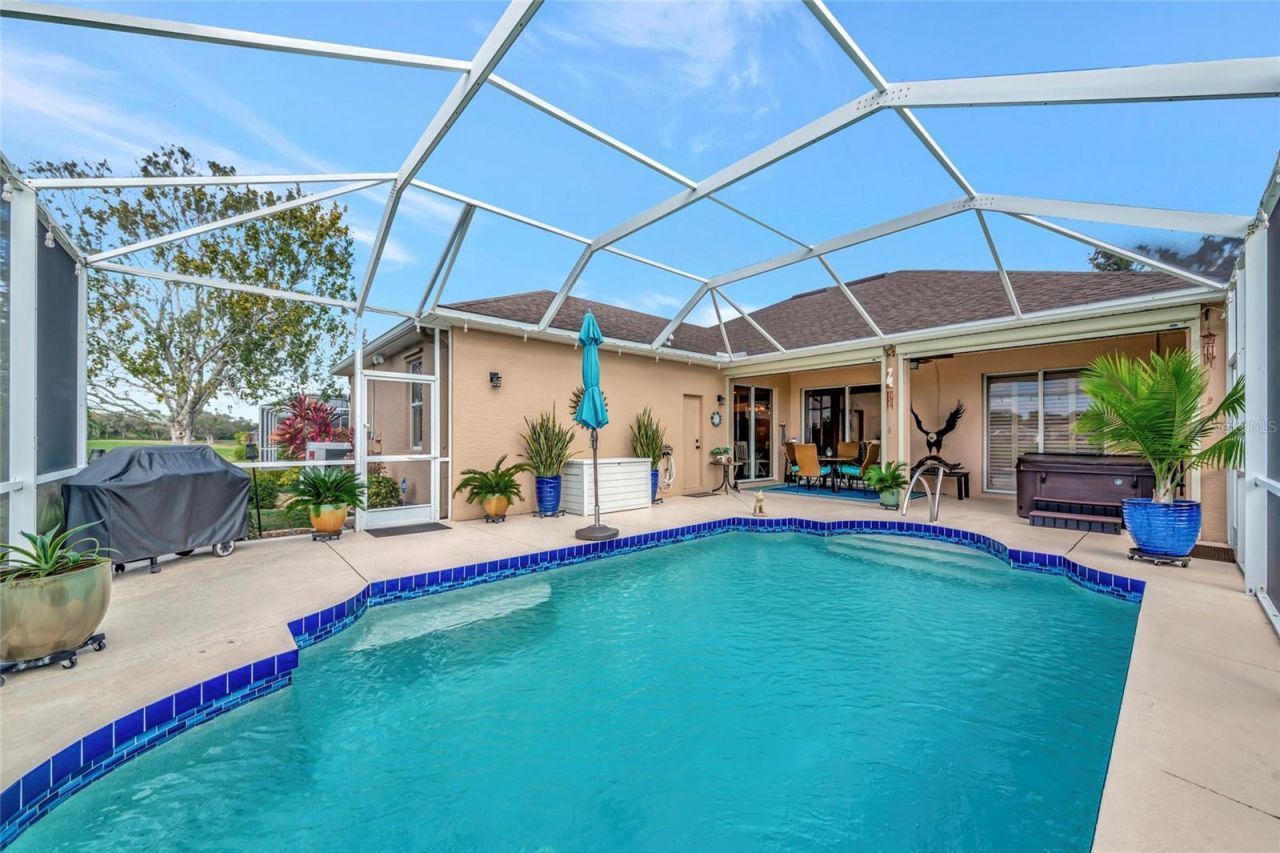 10651 Old Grove Circle, Bradenton, FL 34212 Photo