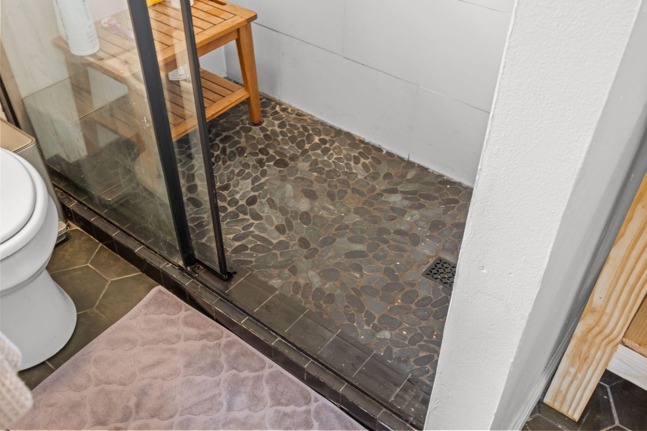 1019 Douglas Wayne Road Photo 28