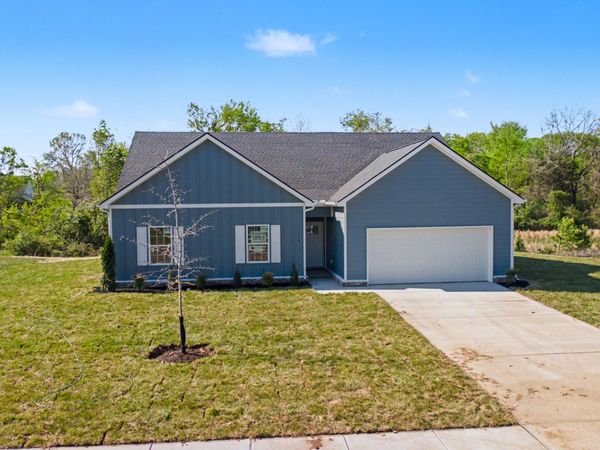 113 Centennial Lane, Columbia, TN 38401