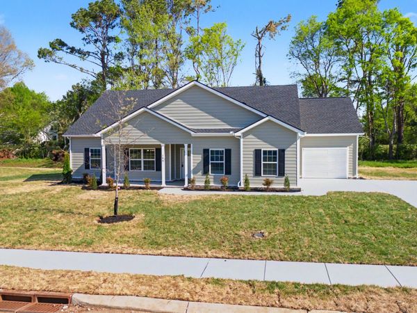 106 Centennial Lane, Columbia, TN 38401