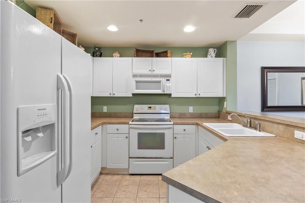 1510 SW 50th St, Unit 203, Cape Coral, FL 33914 Photo