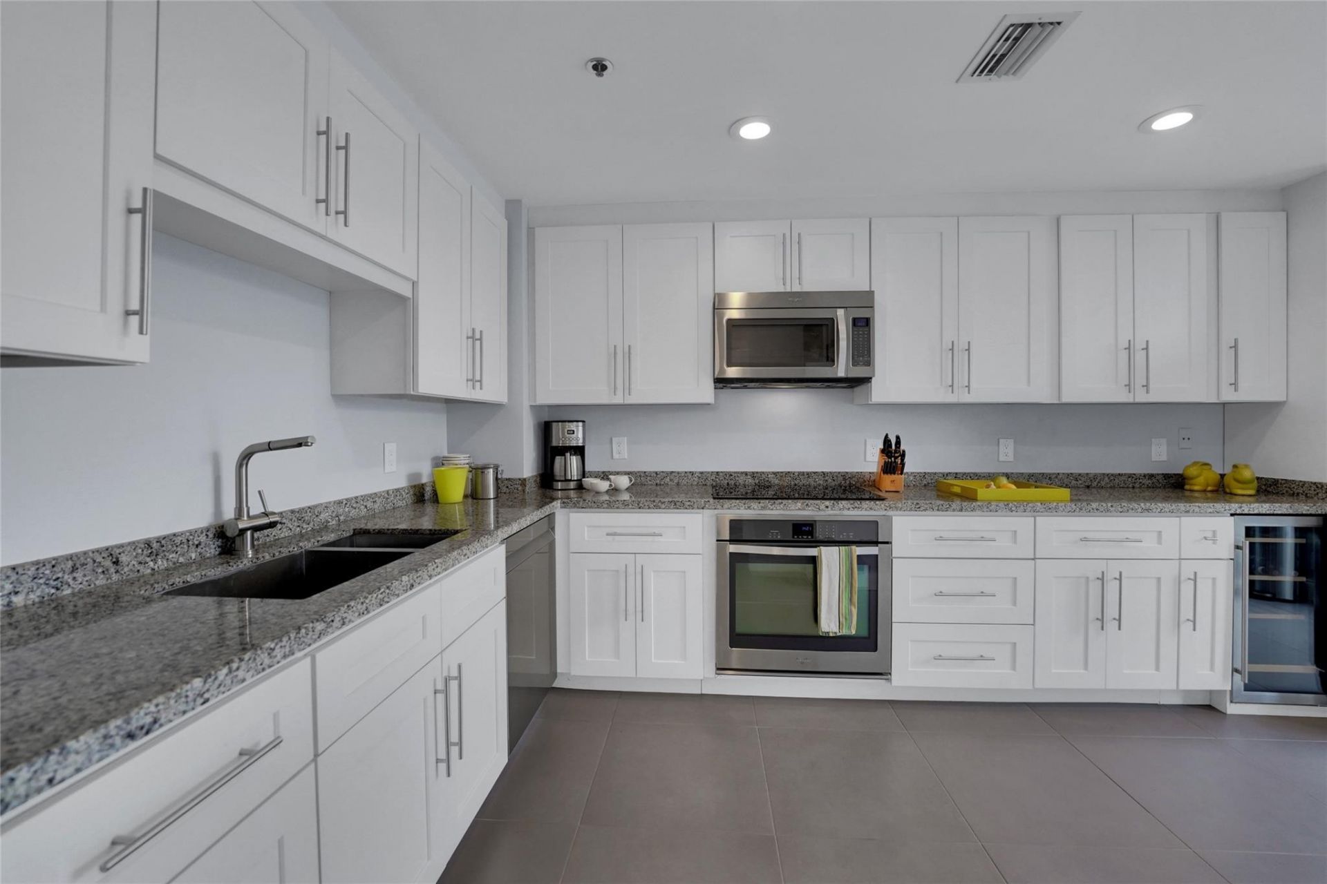 4108 W Palm Aire Dr, Unit 83B, Pompano Beach, FL 33069 Photo