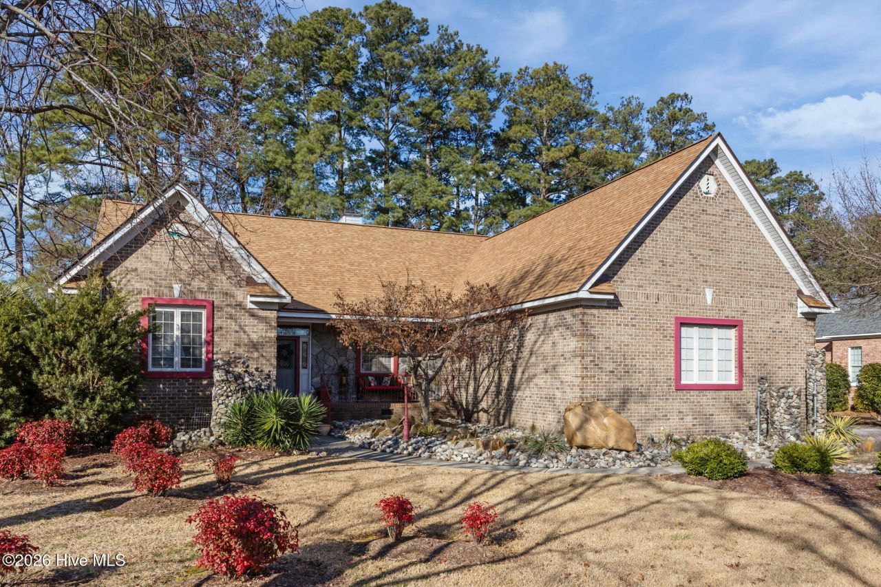 2292 Wolf Trap Road, Winterville, NC 28590 Main Photo