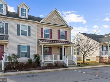 105 N YEINGST DRIVE, ELVERSON, PA 19520