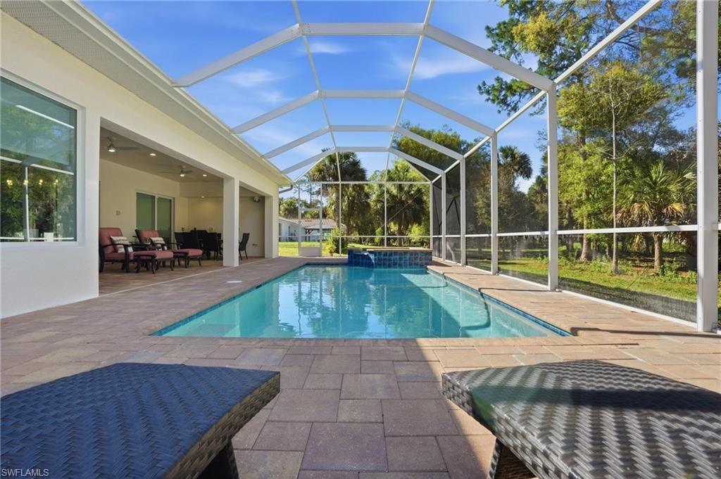 3707 5th Ave Sw, Naples, FL 34117 Photo