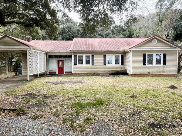 10305 Highway 182 , Franklin, LA 70538