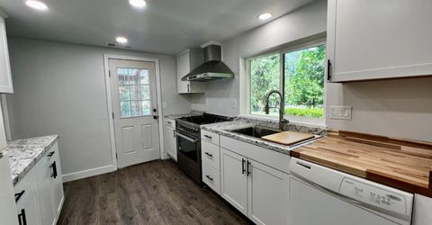 2018 Whistler Way, Somerset, CA 95684 Photo