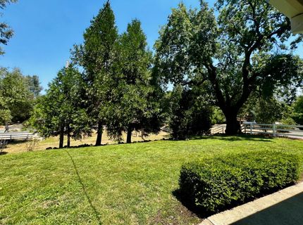 2018 Whistler Way, Somerset, CA 95684 Photo