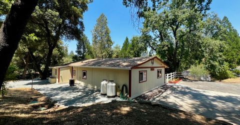 2018 Whistler Way, Somerset, CA 95684 Photo