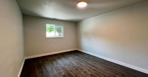 2018 Whistler Way, Somerset, CA 95684 Photo