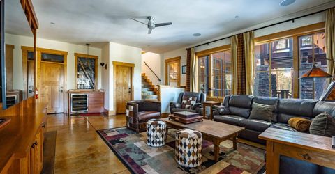 2526 N Summit Place, Truckee, CA 96161 Photo