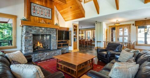 2526 N Summit Place, Truckee, CA 96161 Photo