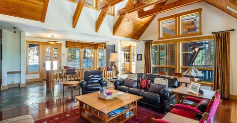 2526 N Summit Place, Truckee, CA 96161 Photo