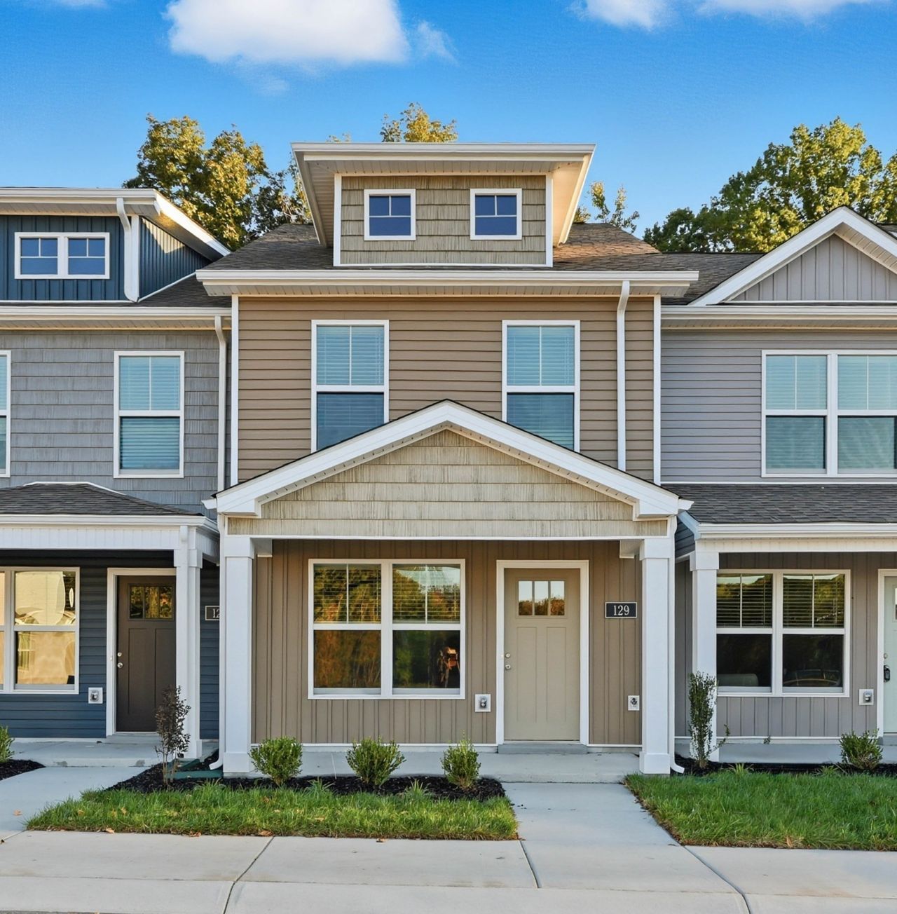 129 Quarry Point Dr, Unit C129, Clarksville, TN 37043 Main Photo