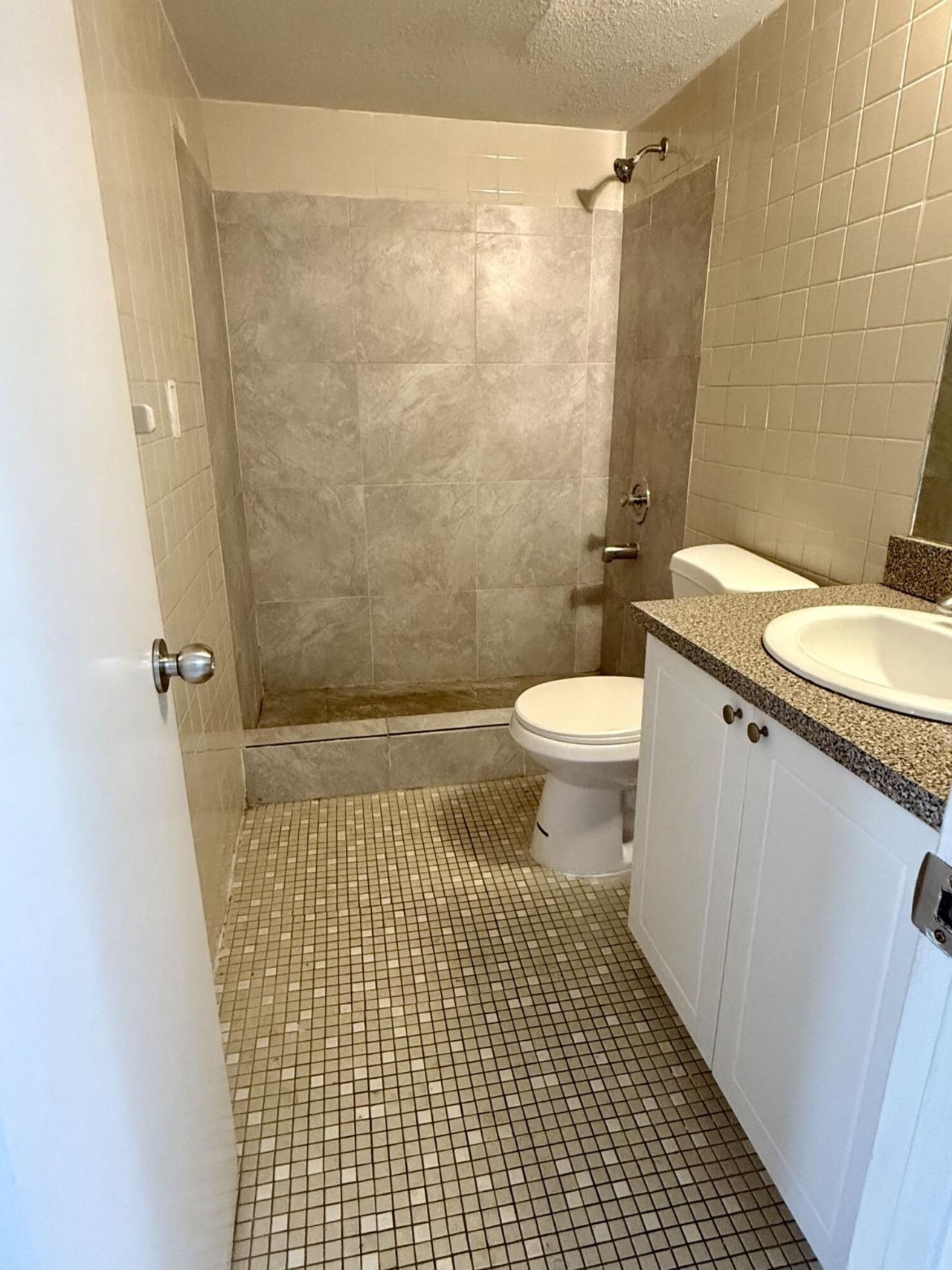 1045 S Flagler Avenue, Unit 712, Pompano Beach, FL 33060 Photo