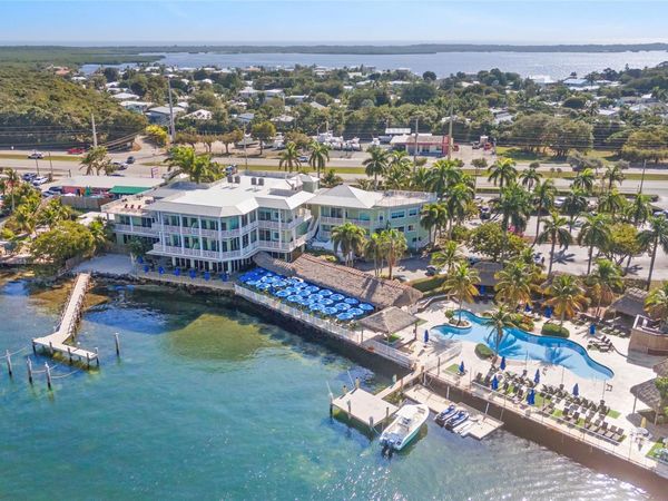104000 Overseas Highway, Unit 1-5, Key Largo, FL 33037