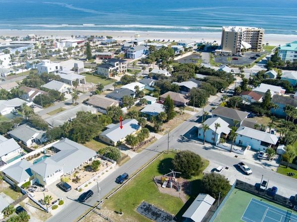 712-714 OAKWOOD AVENUE, NEW SMYRNA BEACH, FL 32169