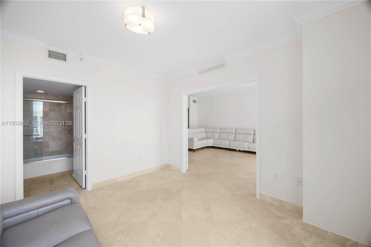 1745 E Hallandale Beach Blvd, Unit PH03W, Hallandale Beach, FL 33009 Photo