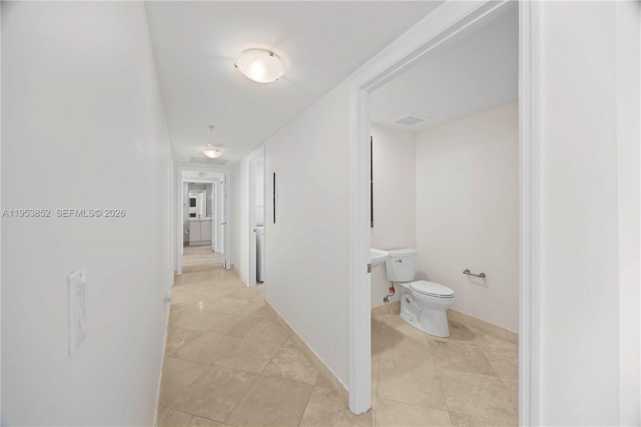 1745 E Hallandale Beach Blvd, Unit PH03W, Hallandale Beach, FL 33009 Photo